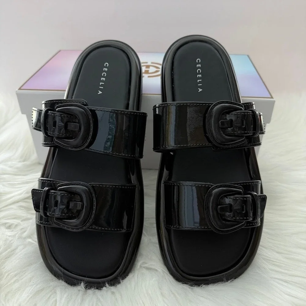 Cecelia New York Jump Womens 8M Black Patent Buckle Platform Slide Sandals